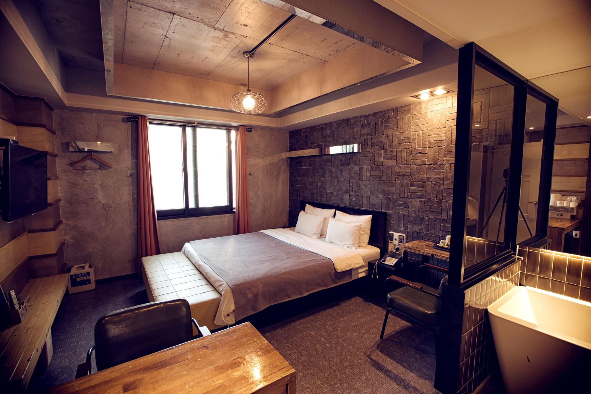 Hotel 109 Busan Bagian luar foto