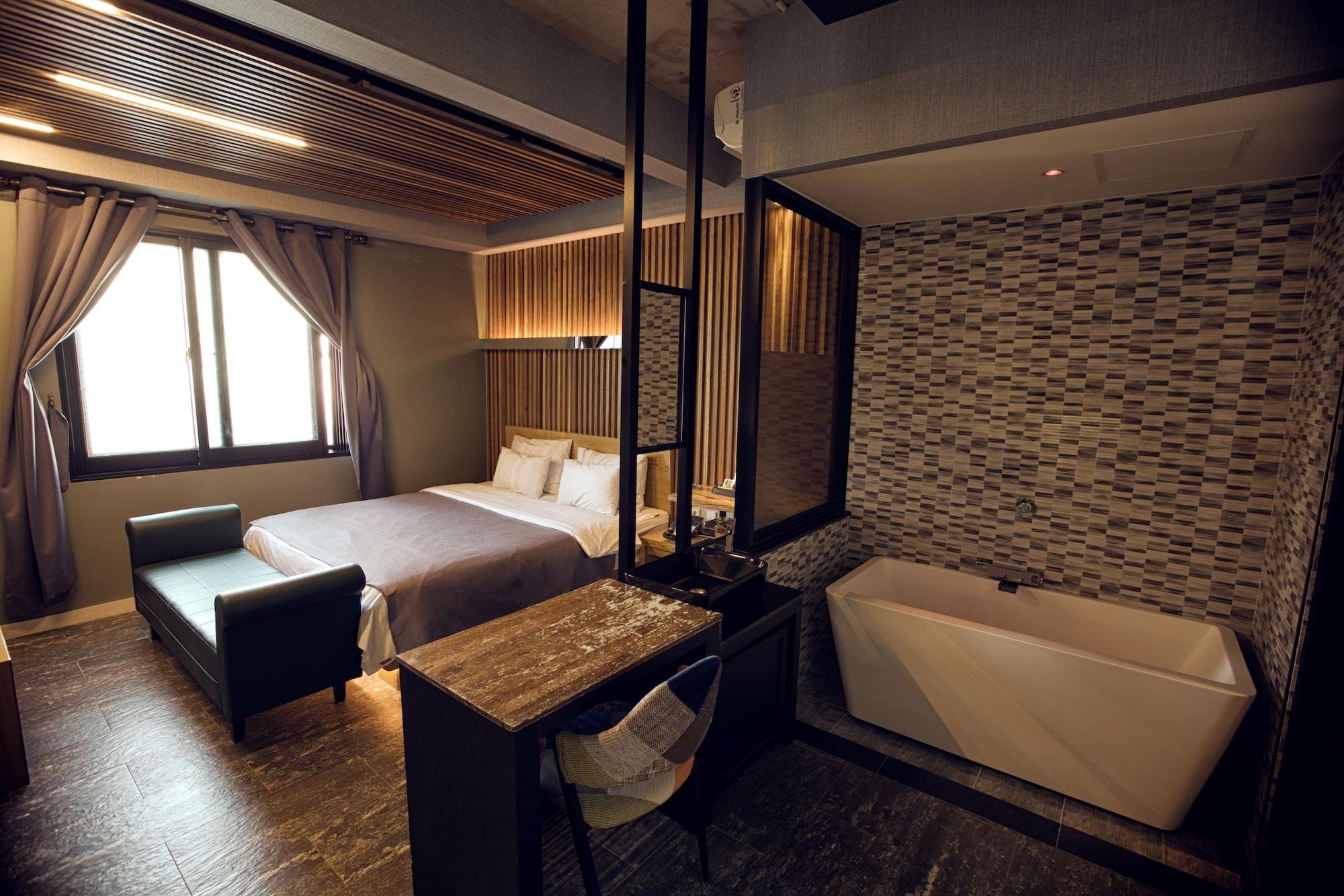 Hotel 109 Busan Bagian luar foto