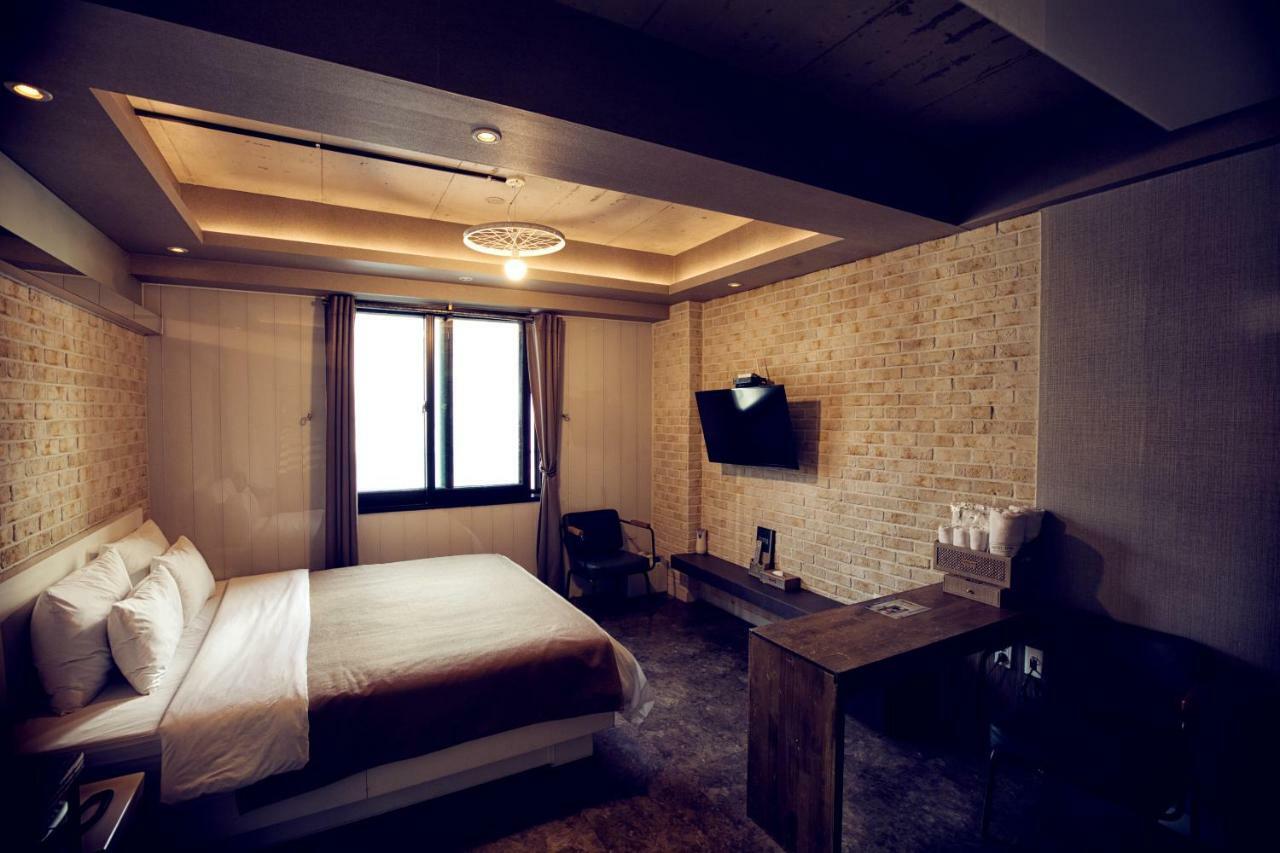 Hotel 109 Busan Bagian luar foto