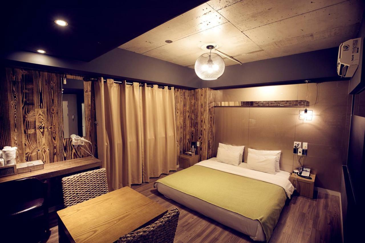 Hotel 109 Busan Bagian luar foto