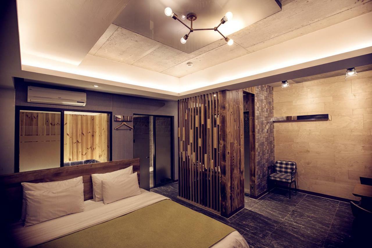 Hotel 109 Busan Bagian luar foto